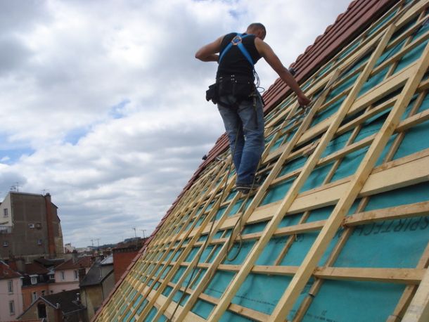 Installation de panneaux solaires photovoltaïques Savoie